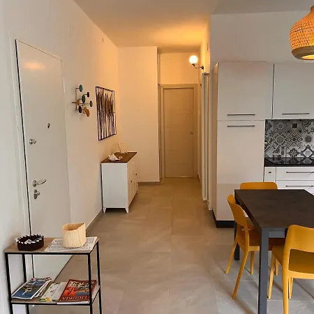Apartment Nuovissimo Bilocale Vista Mare